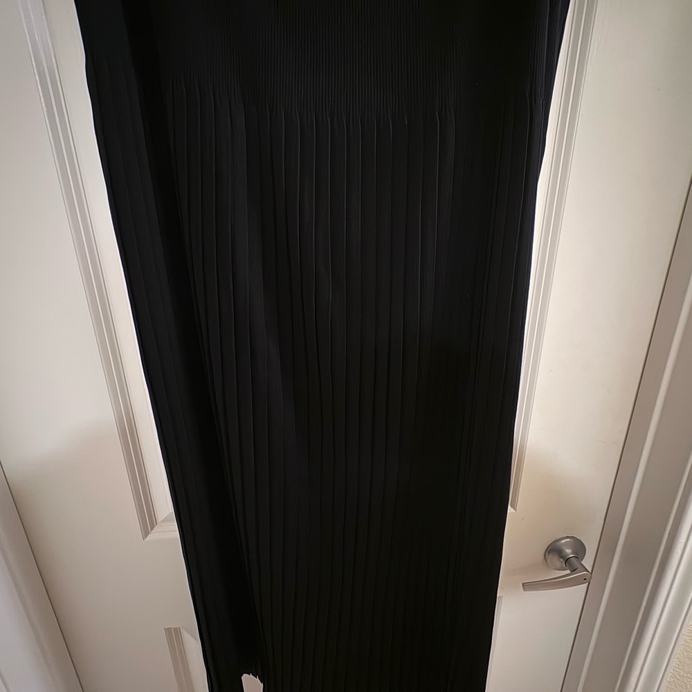 Misook Black Pencil Skirt